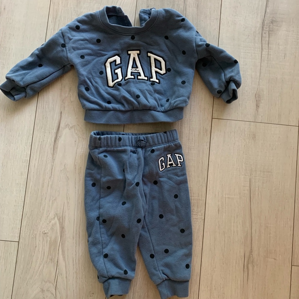 Gap polka dot active wear set